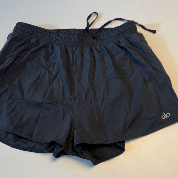 ALO Yoga Pants - Alo Black Athletic Shorts